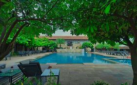 Imperial Golf Resort & Wedding Lawns